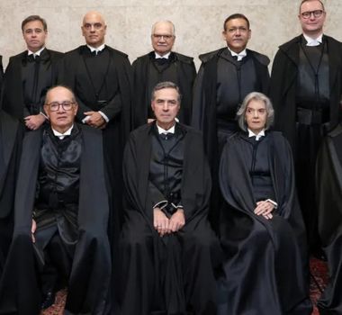 Imagem - Qual é o significado da toga usada pelos ministros do STF?