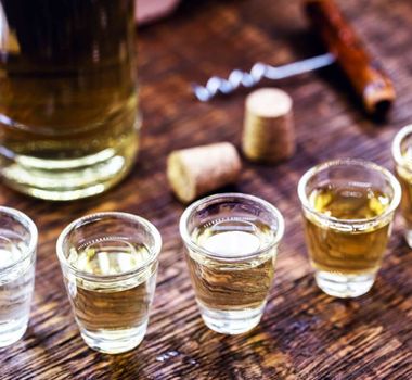 Imagem - 6 tipos de cachaça e como harmonizá-los com comidas