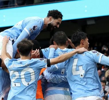 Imagem - Manchester City domina clássico, vence United e volta a respirar na Premier League