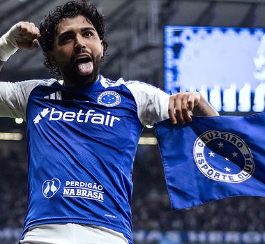 Imagem - Gabigol faz golaço e Cruzeiro vence o Bahia para reassumir a vice-liderança do Brasileirão