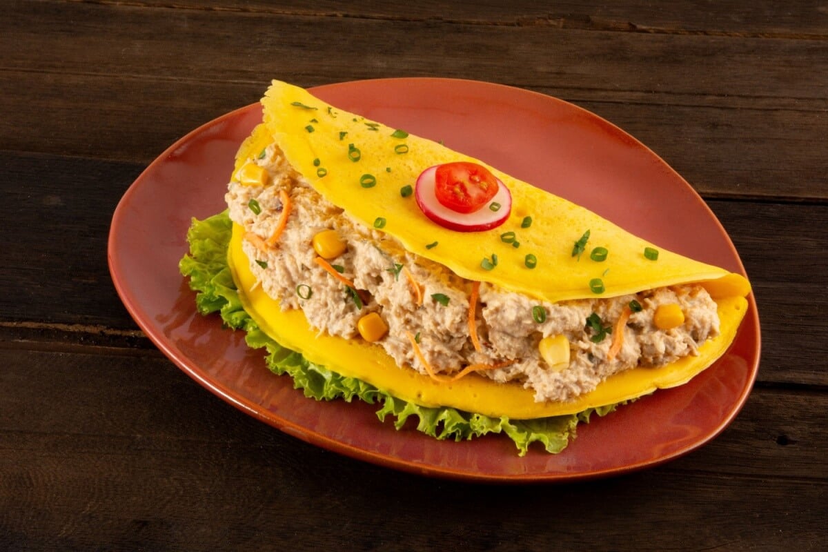Crepioca de frango (Imagem: Best Food Photos | Shutterstock)