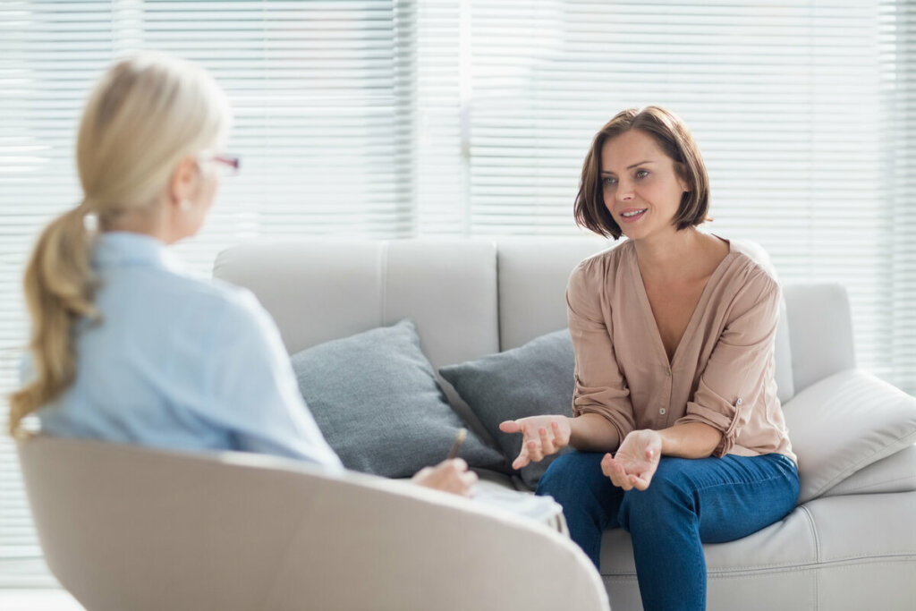 O cuidado com a saúde mental deve fazer parte da rotina (Imagem: Wavebreakmedia | Shutterstock)