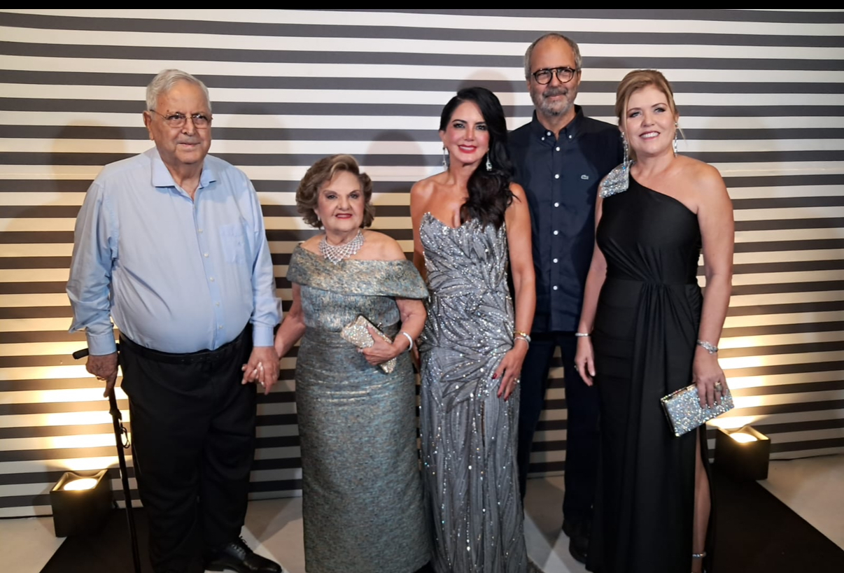 Carlos e Cléa Farah, Fadia e Carlos George e Mônica Farah