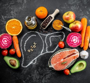 Imagem - 10 alimentos que ajudam a prevenir e a tratar a gordura no fígado