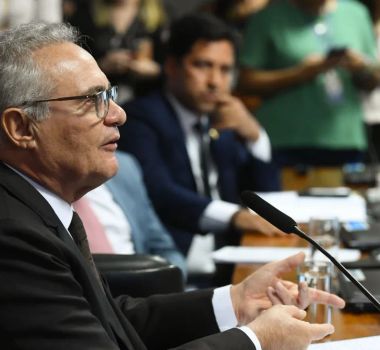 Imagem - Renan Calheiros critica PEC da Blindagem; ‘proposta do PCC’