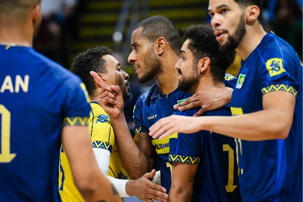 Brasil encara a Sérvia nesta quarta-feira - 