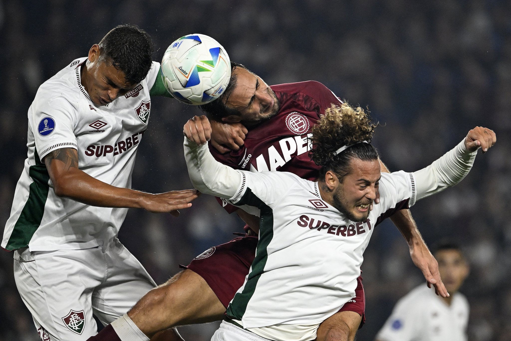 Imagem - Lanús marca nos acréscimos e vence o Fluminense no jogo de ida das quartas da Sul-Americana