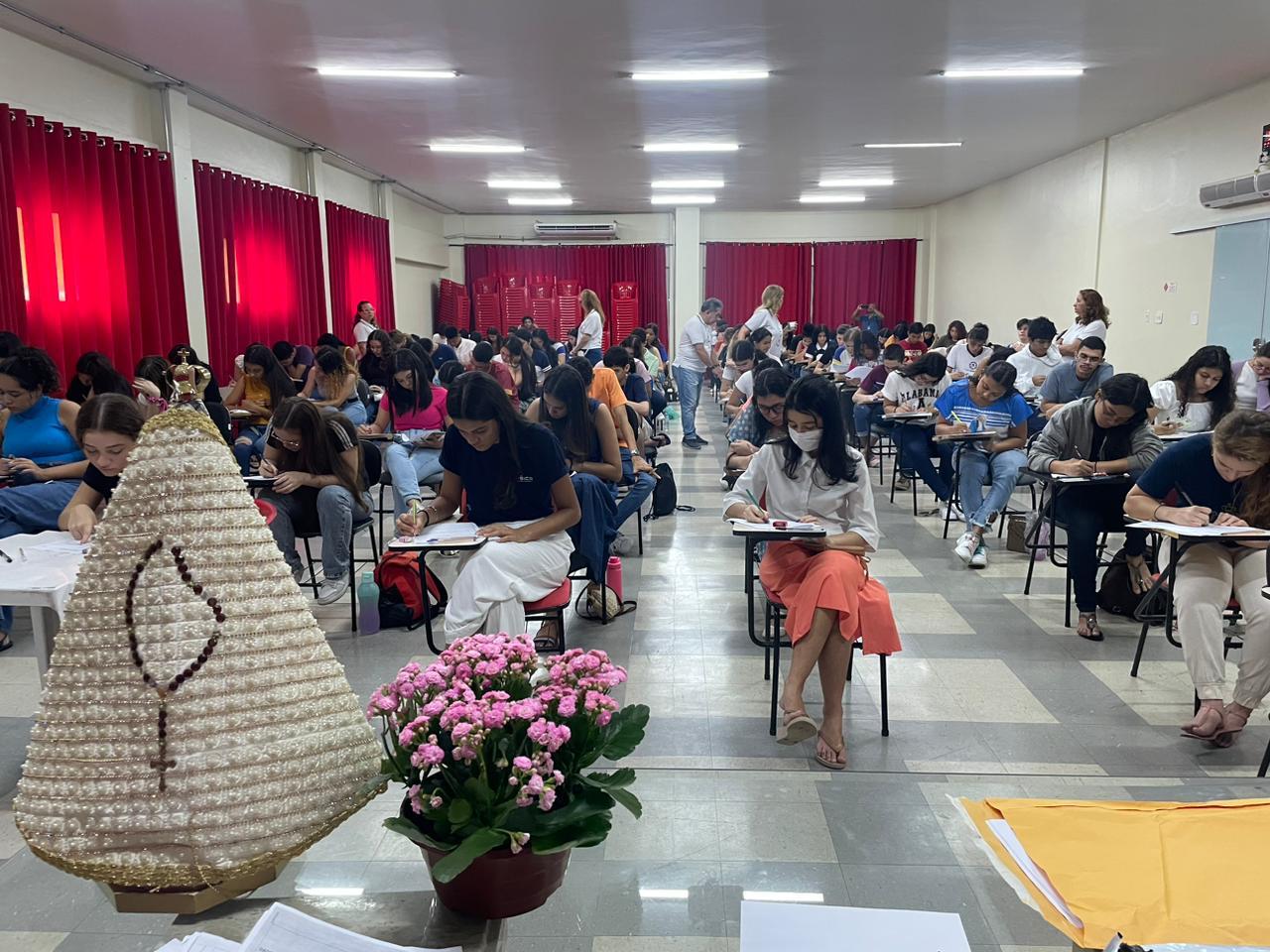 O XXXI Concurso de Redação sobre o Círio continua com inscrições abertas.