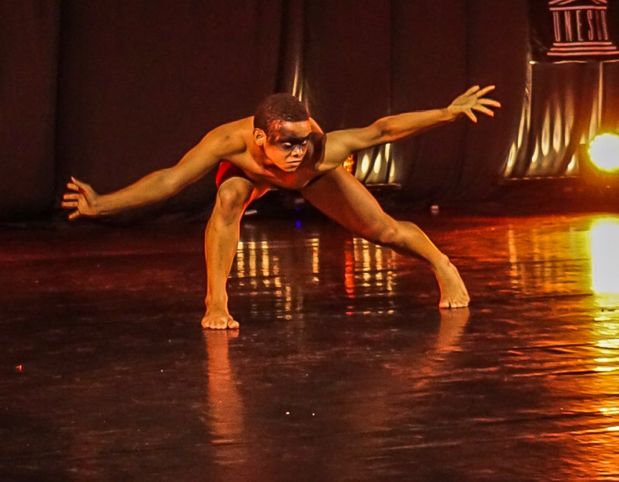 As apresentações acontecerão no Theatro da Paz, no Teatro Margarida Schiwazaappa, Teatro Ealdemar Henrique e Teatro Cláudio Barradas 