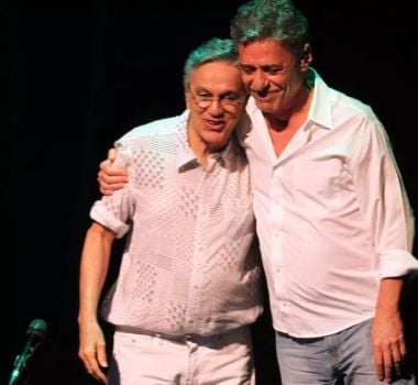 Imagem - Chico Buarque e Caetano Veloso se apresentam em ato contra PEC da Blindagem e PL da Anistia no RJ