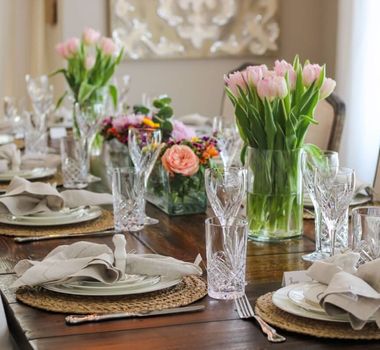 Imagem - 6 dicas para trazer a primavera para a decoração mesa posta