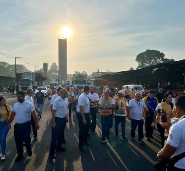 Imagem - Imagem peregrina de Nossa Senhora de Nazaré visita a Ceasa em Belém; assista