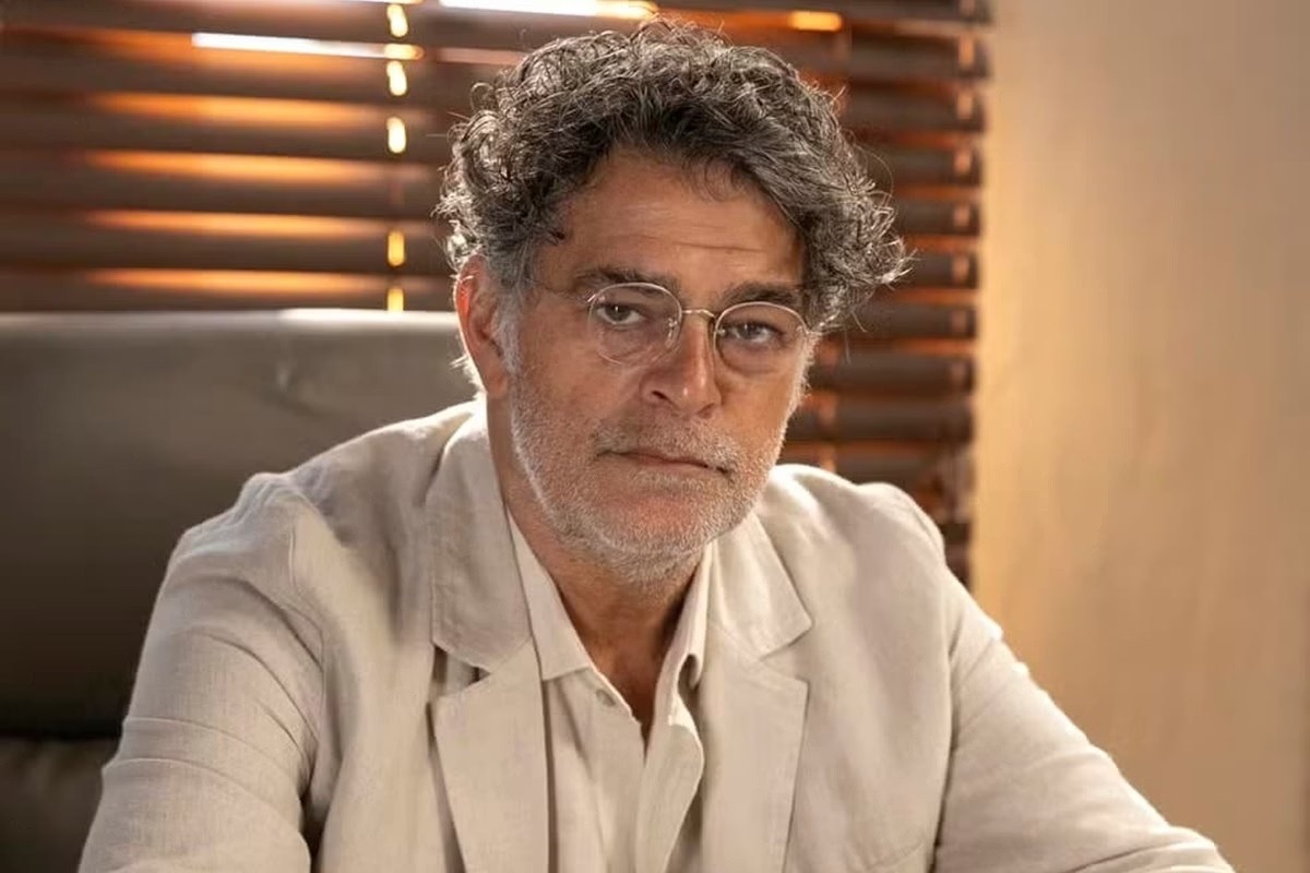 Ator Eduardo Moscovis.
