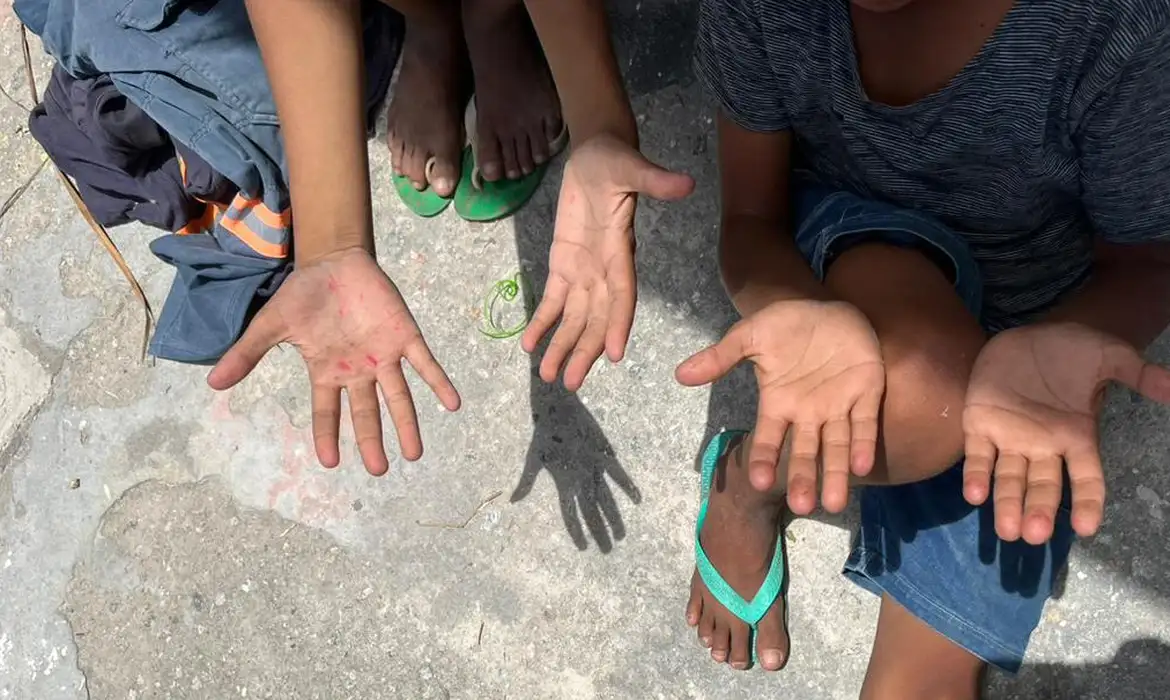 Em 2024, eram 1,65 milhão de crianças e adolescentes -