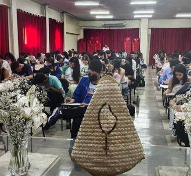 Imagem - Estudantes vão participar do Concurso de Redação do Círio 2025.