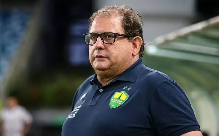 Imagem - Remo avança em negociações com o técnico Guto Ferreira