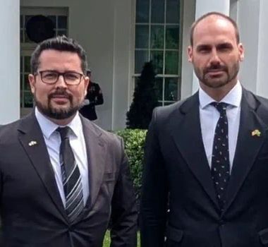Imagem - PGR denuncia Eduardo Bolsonaro e Paulo Figueiredo por coação