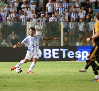 Imagem - Paysandu tem gol anulado pelo VAR e acaba derrotado pelo Novorizontino