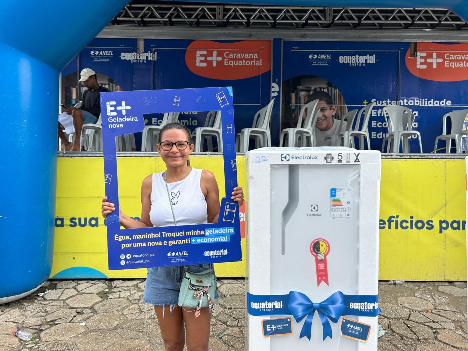 Concessionária de Energia realiza cadastro para a troca de 50 geladeiras em Benevides - 