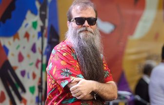 Félix Robatto fará show na Praça Santuário