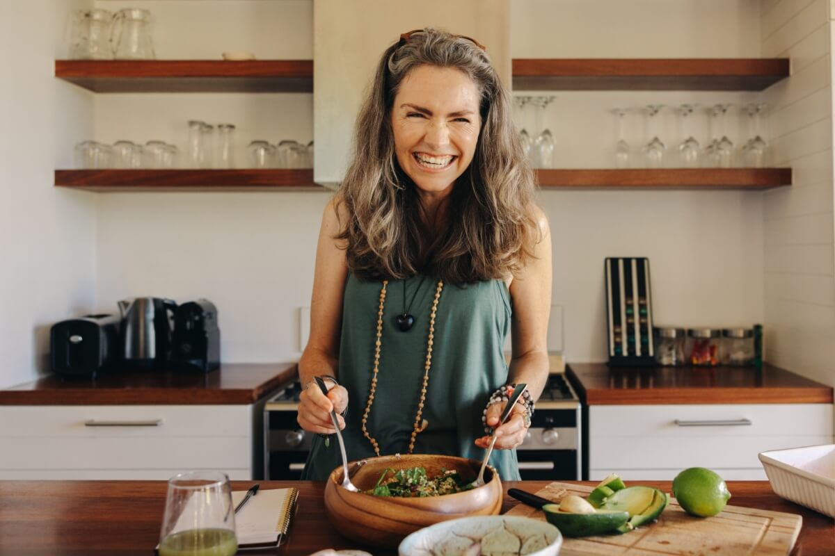 Imagem - 4 dietas para melhorar a saúde durante a menopausa