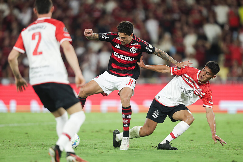Mengão tem vantagem no confronto e joga pelo empate - 