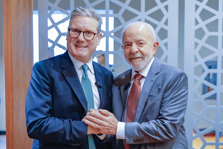Starmer vive incerteza sobre estar na COP30 e atender ao presidente Lula