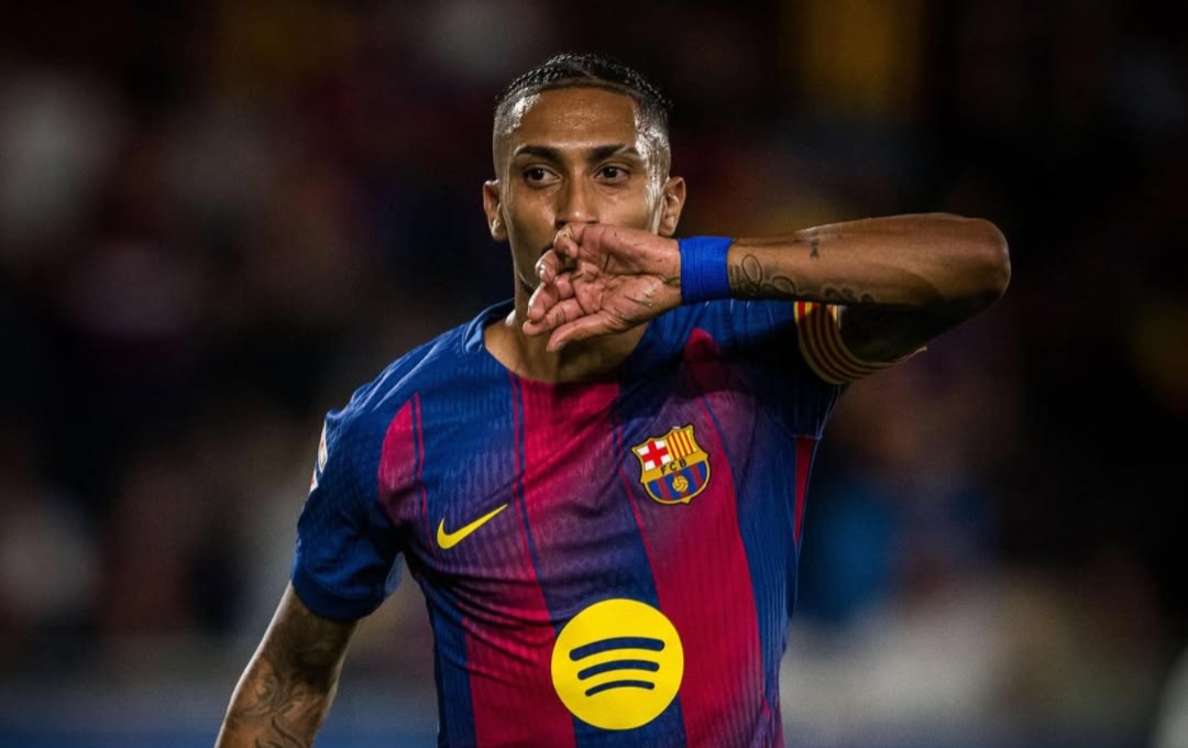 Raphinha, atual 5º melhor jogador do mundo -