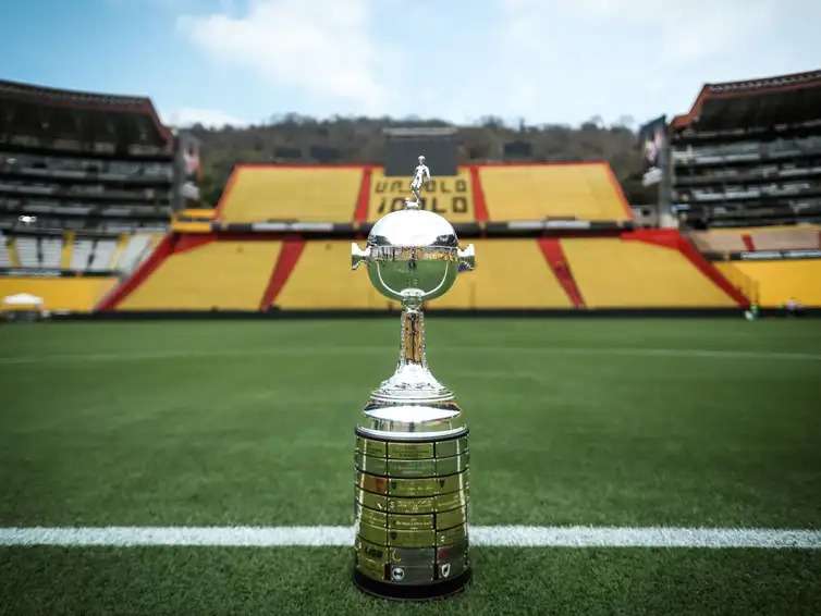 Imagem - Libertadores define semifinalistas: Flamengo, Palmeiras, LDU e Racing vão brigar por vaga na final