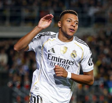 Imagem - Mbappé brilha com hat-trick e Real Madrid atropela Kairat fora de casa