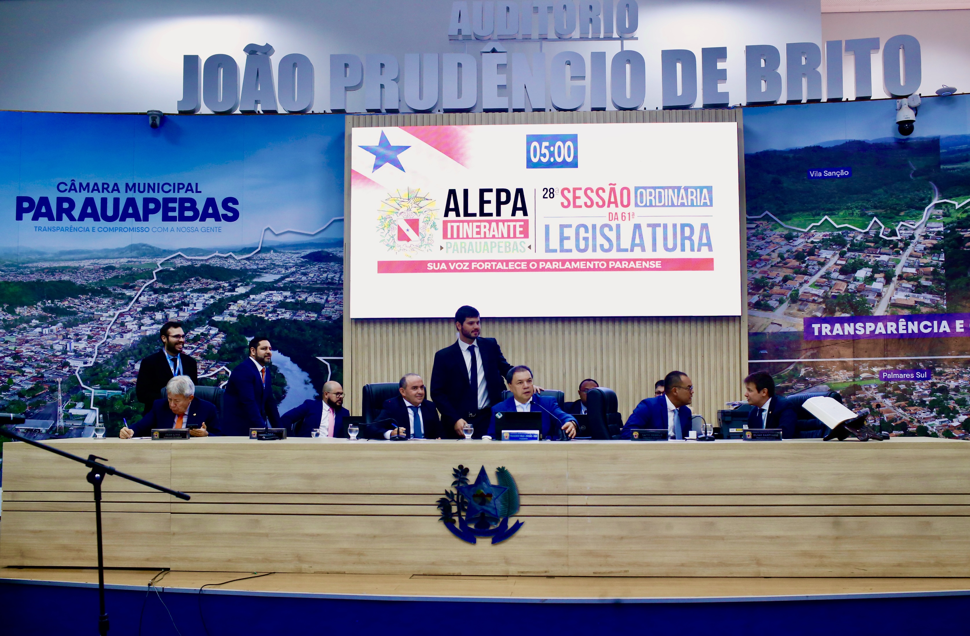 Imagem - Em Parauapebas, parlamentares aprovam leis de proteção à infância e ao meio ambiente