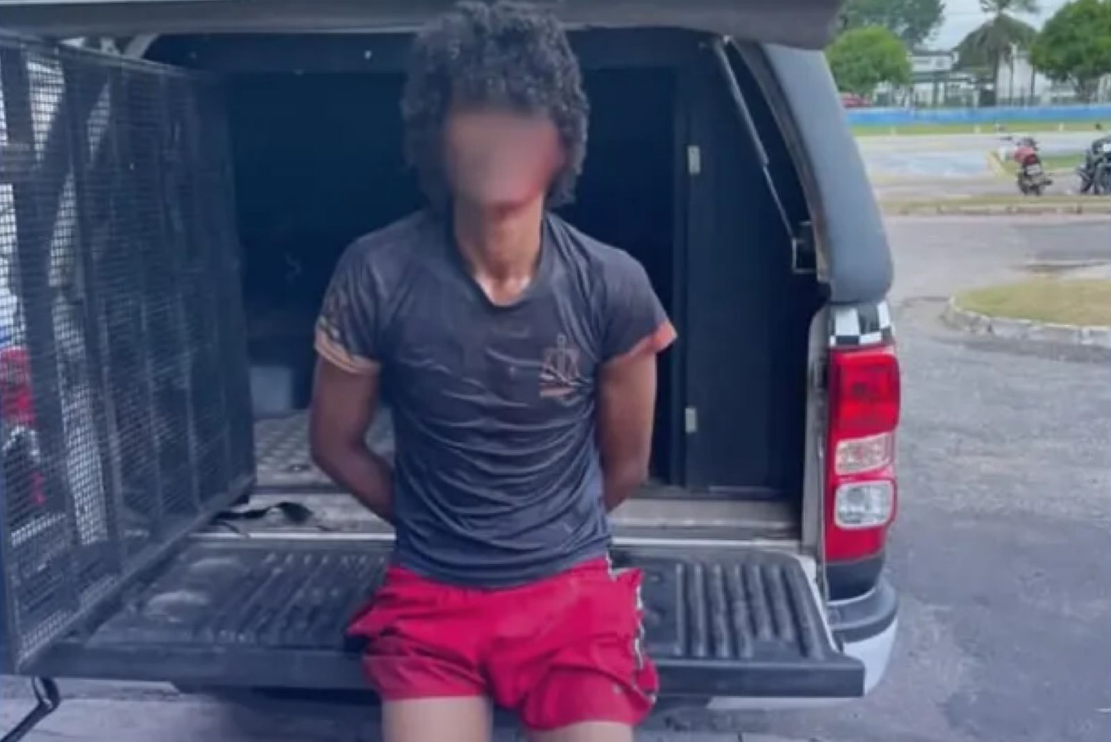 Imagem - Dupla invade residência, assalta e estupra proprietária em Castanhal