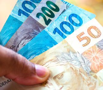 Imagem - Senado aprova projeto que proíbe empréstimo consignado não autorizado