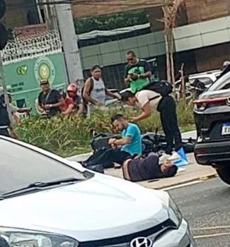 Imagem - Acidente entre motos deixa feridos na via do BRT, na Almirante Barroso, em Belém