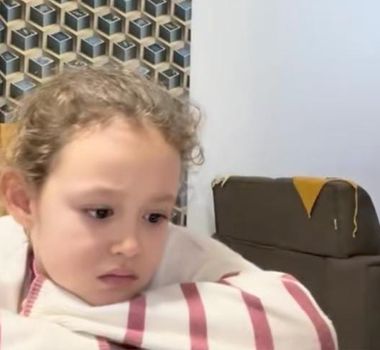 Imagem - Mãe aplica 'multas' na mesada da filha e viraliza