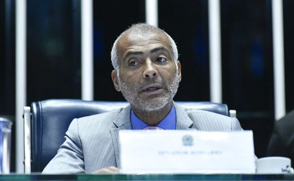 Justiça manda leiloar bens de Romário para pagar dívida milionária