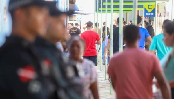 Mais de 35 mil paraenses fazem o “Enem dos Concursos” neste domingo (05)