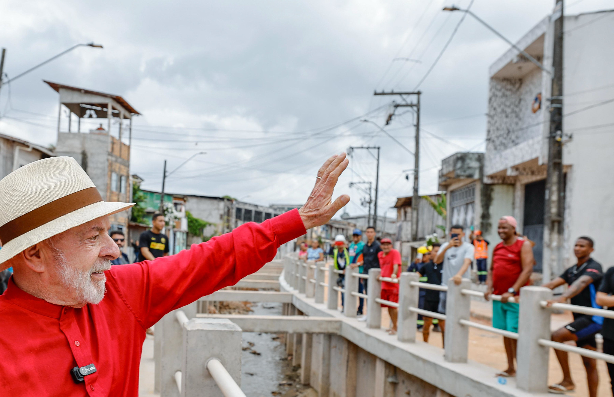 Imagem - Em visita ao Canal da União, Lula diz que torce para o Paysandu em Belém