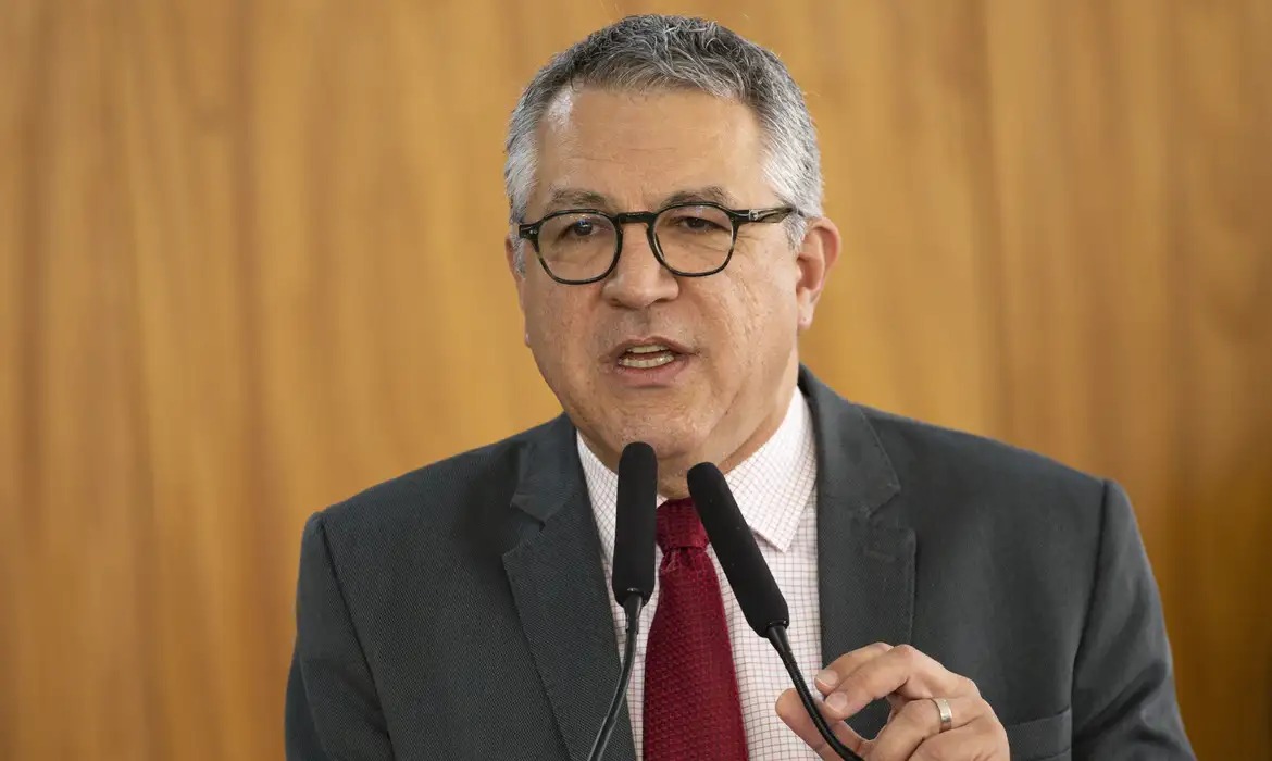 Informação foi divulgada pelo ministro da Saúde Alexandre Padilha -