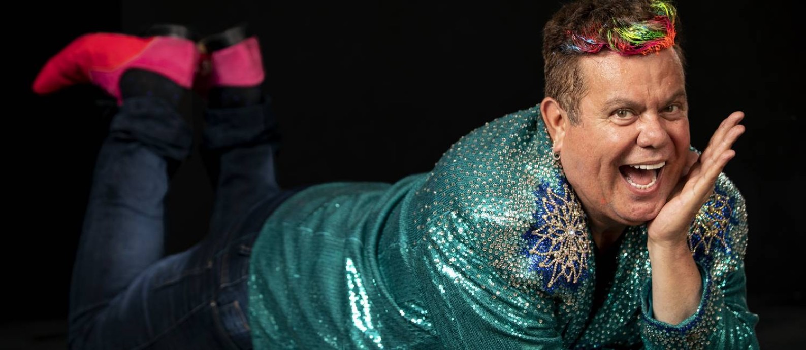 Será nessa terça-feira, no Manga Jambu, o lançamento do Camarote Miltons, do paraense Milton Cunha, que promete sacudir o Carnaval de 2026. 