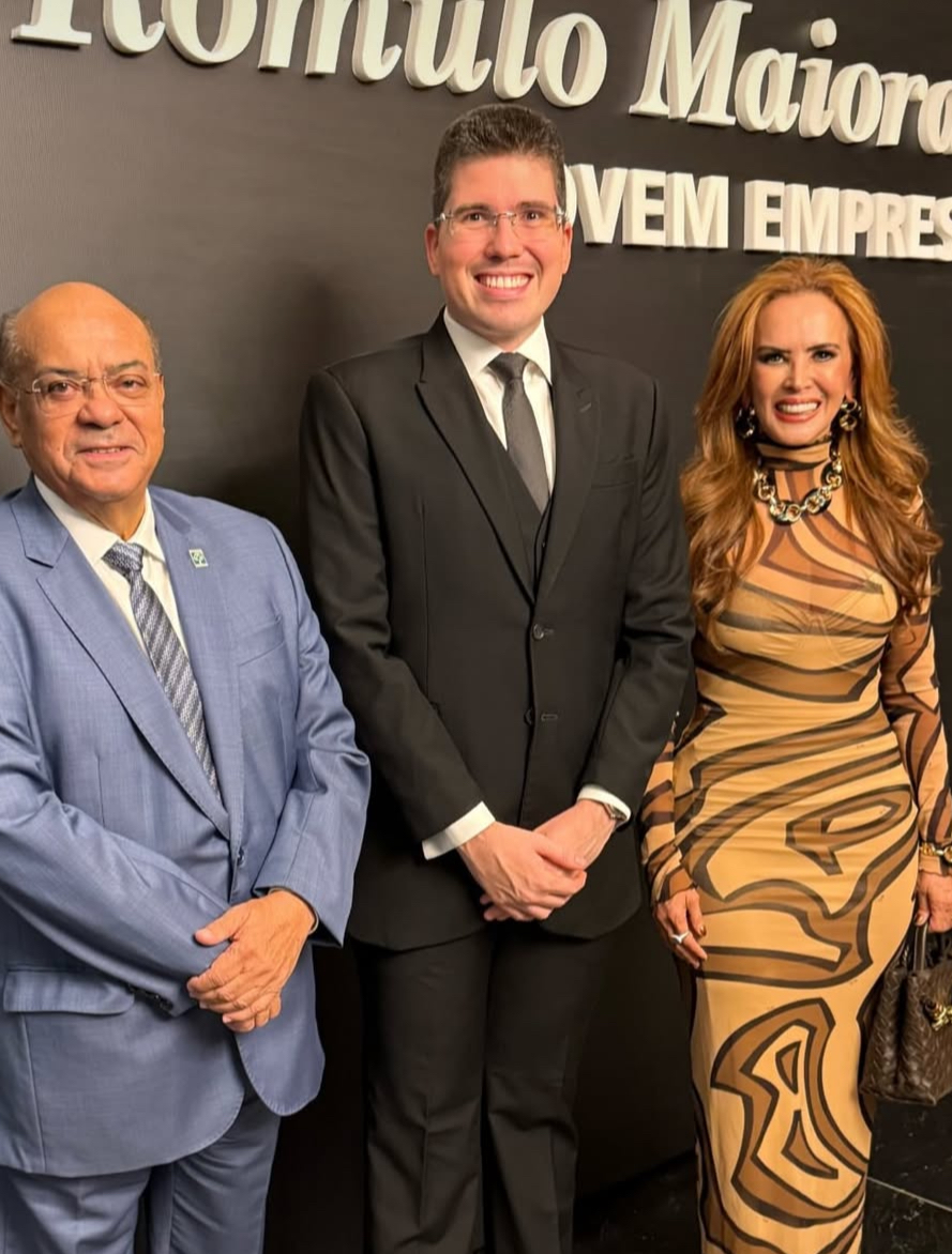 Romulo Netto com Nilson e Lena Pinto
