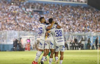 Paysandu visita o Botafogo-SP em confronto direto para escapar do rebaixamento na Série B