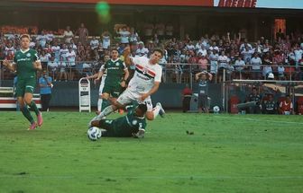 São Paulo se reúne com CBF e ouve áudios de VAR polêmico em clássico contra o Palmeiras