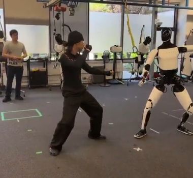Imagem - Robô humanoide de Elon Musk impressiona com demonstração de Kung Fu; veja