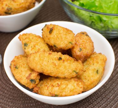 Imagem - 6 receitas de bolinho de arroz para o almoço ou o jantar