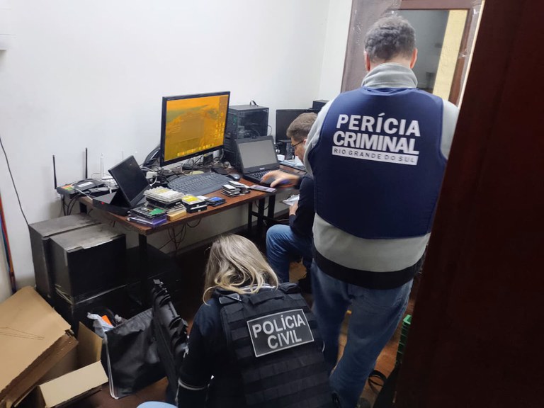 Imagem - PF deflagra Operação em combate ao abuso sexual de crianças e adolescentes na internet