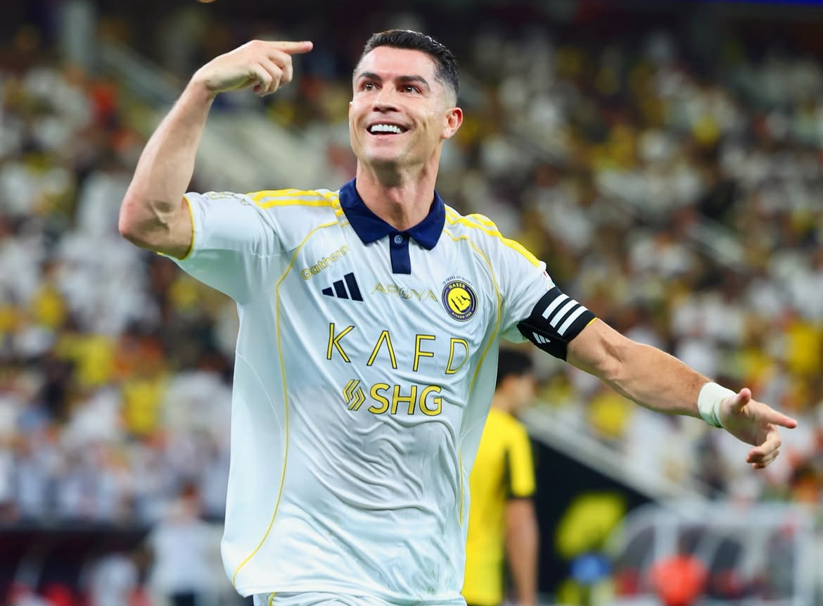 CR7 é jogador do Al-Nassr - 