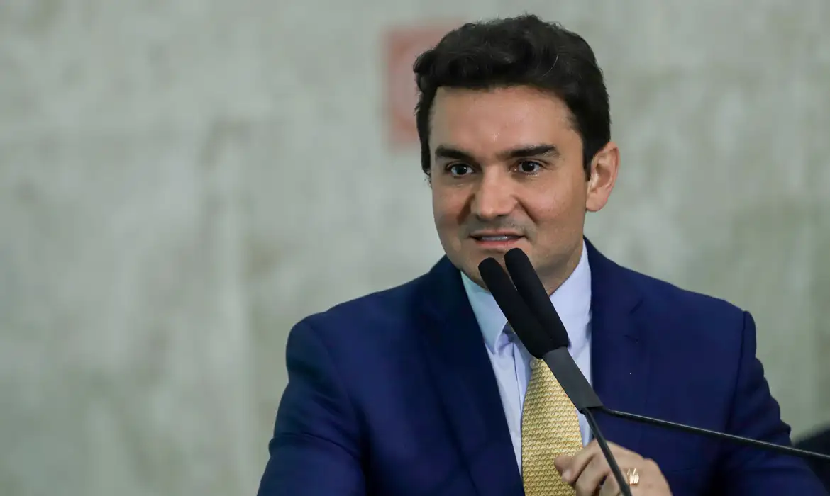 Imagem - Celso Sabino decide permanecer no Ministério do Turismo