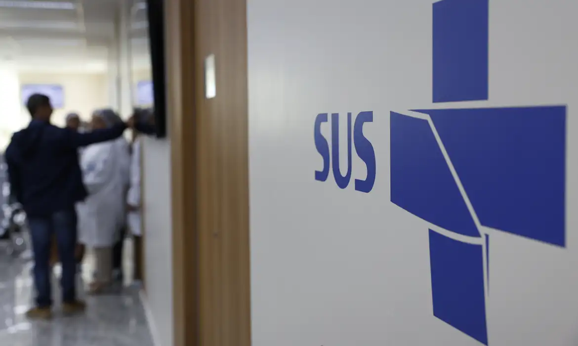 Imagem - Lula sanciona MP que acelera atendimento de especialistas no SUS