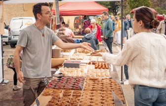 Veja como as feiras de rua viraram oportunidade para a confeitaria